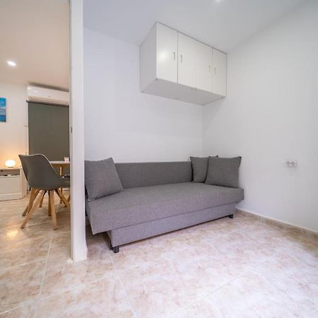 Homeholidaysrentals Chiara - Costa Brava Blanes Eksteriør billede
