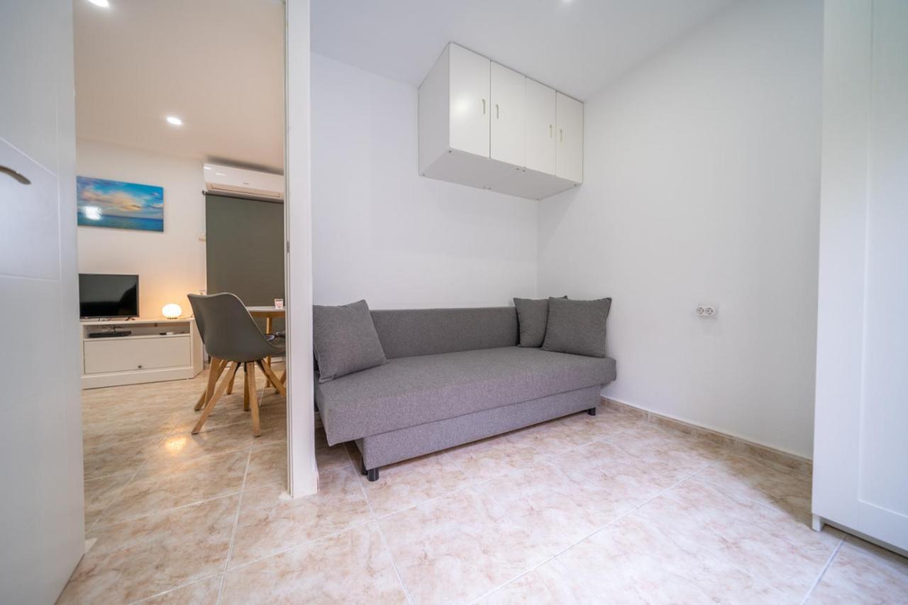 Homeholidaysrentals Chiara - Costa Brava Blanes Eksteriør billede